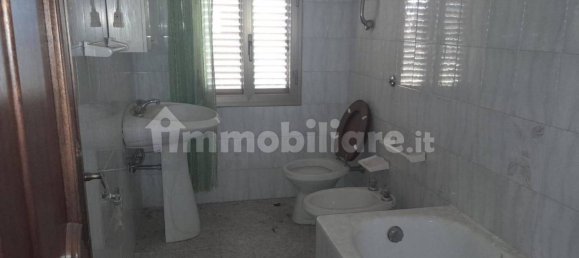 Casa de 2 dormitorios en Schiavi di Abruzzo, Italy No. 350042 9