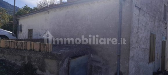 Casa de 2 dormitorios en Schiavi di Abruzzo, Italy No. 350042 2