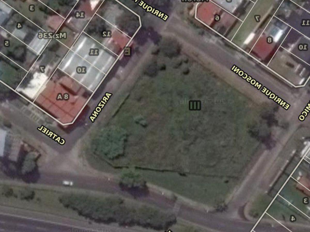 Grundstück in Moron, Argentina, Nr. 39715