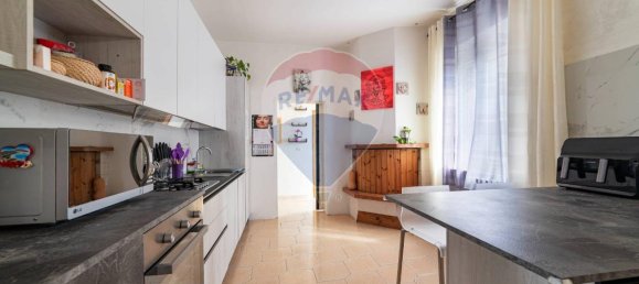 6 rooms House in Maiolati Spontini, Italy No. 14614 4