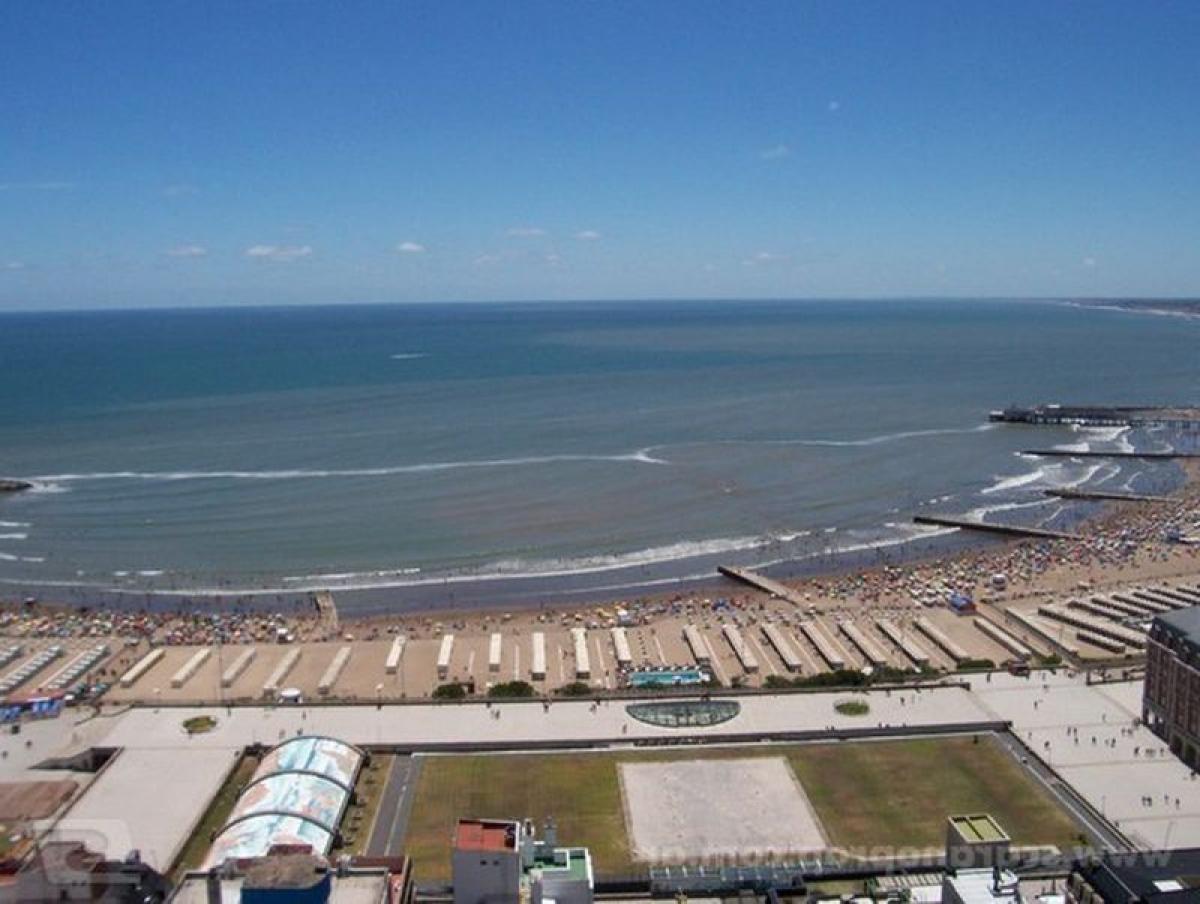 2 bedrooms Apartment in Mar del Plata, Argentina No. 85075