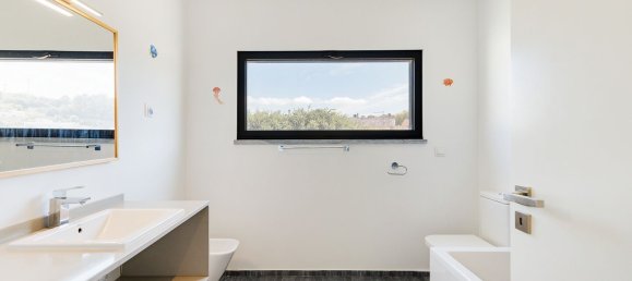 3 bedrooms House in Colares, Portugal No. 135116 9