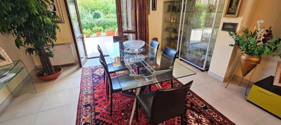 Casa de 6 habitaciónes en Frosinone, Italy No. 44678 7