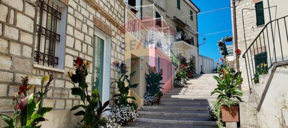 1 bedroom Apartment in Numana, Italy No. 308698 2