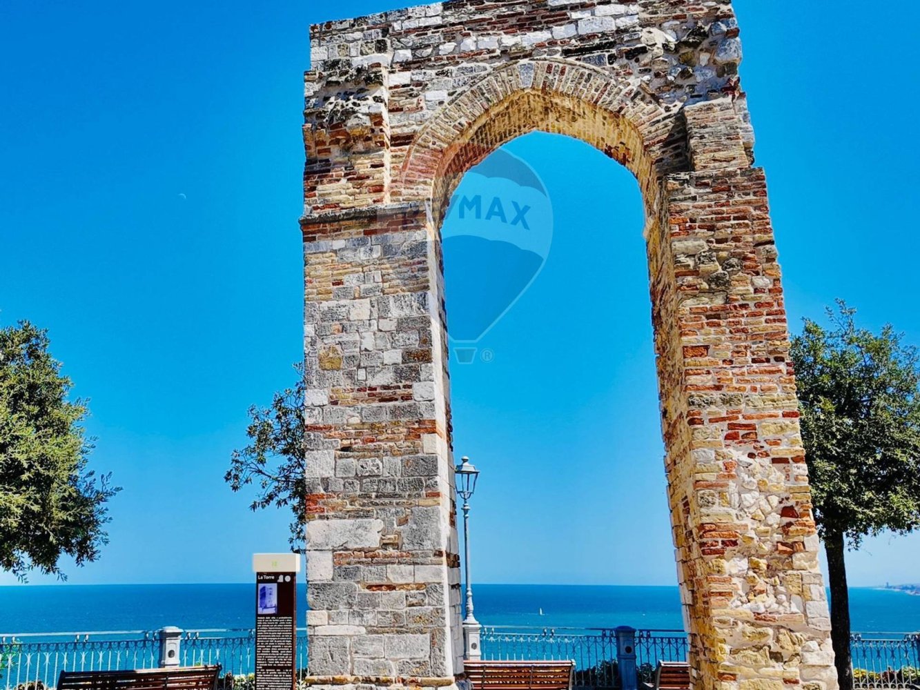 1 bedroom Apartment in Numana, Italy No. 308698