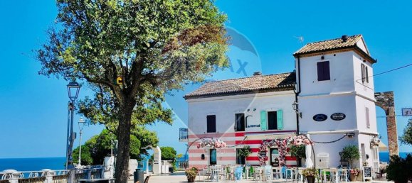 1 bedroom Apartment in Numana, Italy No. 308698 14