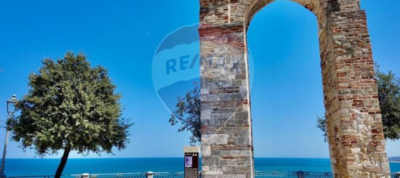 1 bedroom Apartment in Numana, Italy No. 308698 12