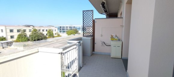  مكتب في Follonica, Italy 45متر مربع رقم 142822 9