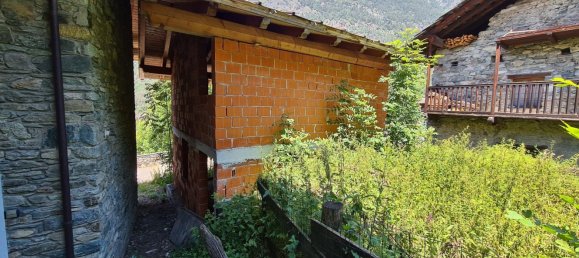 2 rooms House in Saint Vincent, Italy No. 144217 8