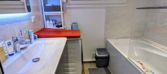 3 Schlafzimmer Wohnung in Bailly, France, Nr. 333177 5