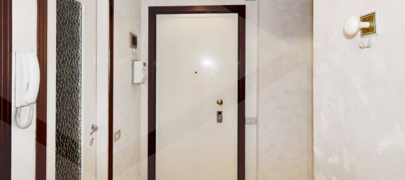 2-Zimmer Wohnung in Milan, Italy, Nr. 241681 15