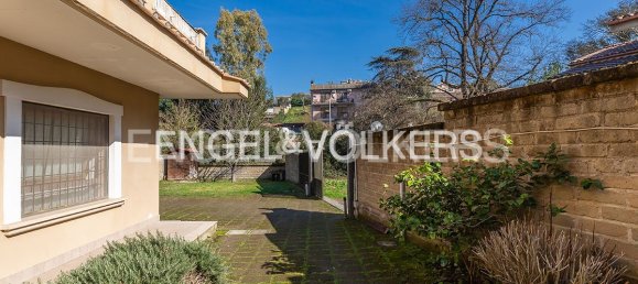 Villa de 4 dormitorios en Riano, Italy No. 124913 28