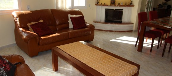 3 bedrooms Villa in Calpe, Spain No. 3402 11