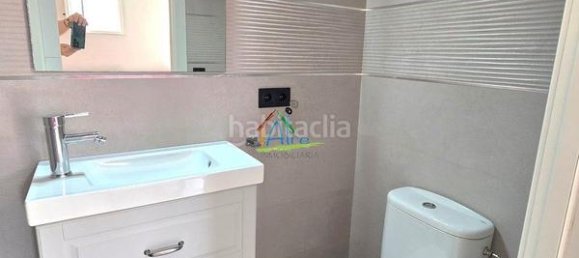 61m² Commercial property in Almonte, Spain No. 191437 8