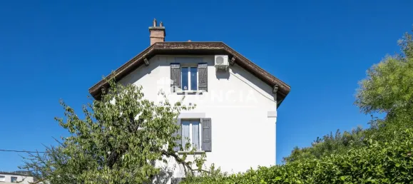 1 bedroom Apartment in Grenoble, France No. 348217 3