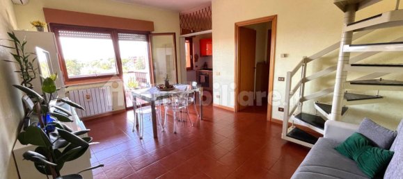 Пентхаус с 2 спальнями в Рим, Италия № 272696 3