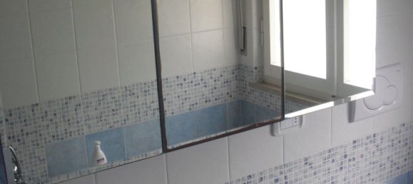 3-salle Appartement à Rosignano Marittimo, Italy No. 48447 17