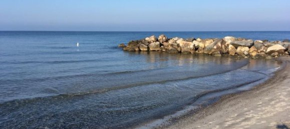 3-salle Appartement à Rosignano Marittimo, Italy No. 48447 31