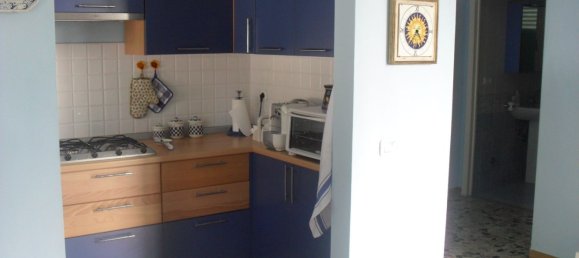 3-salle Appartement à Rosignano Marittimo, Italy No. 48447 13