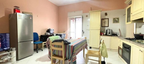 Apartamento de 2 dormitorios en Barletta, Italy No. 145786 5