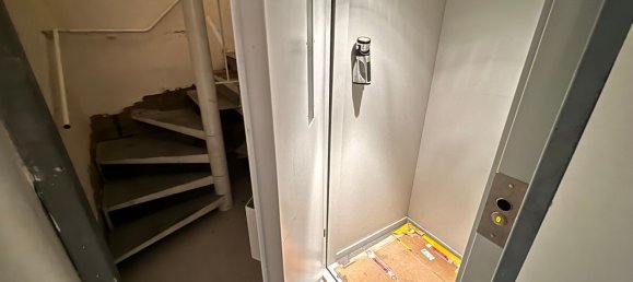 10 rooms House in Sant'Angelo del Pesco, Italy No. 125264 7