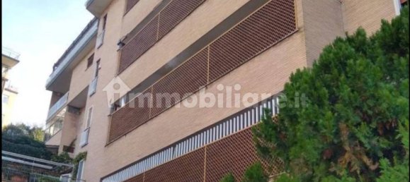 2 bedrooms Apartment in Rome, Italy No. 350581 3