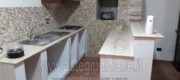 3 rooms Apartment in Pomezia, Italy No. 192035 9