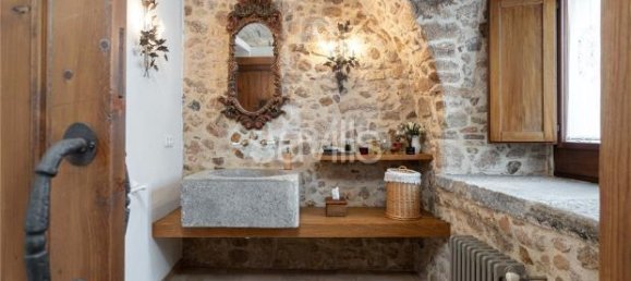 12 bedrooms Castles in Girona, Spain No. 173981 81