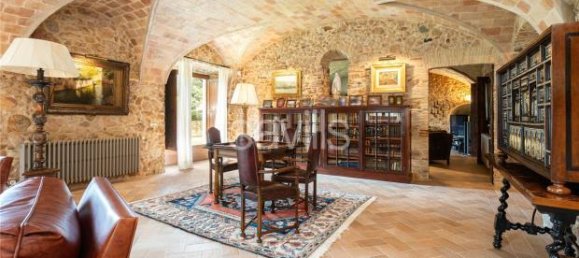 12 bedrooms Castles in Girona, Spain No. 173981 80