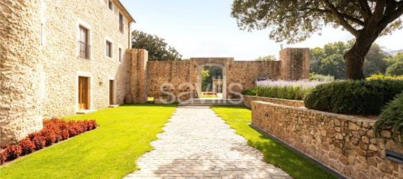 12 bedrooms Castles in Girona, Spain No. 173981 57