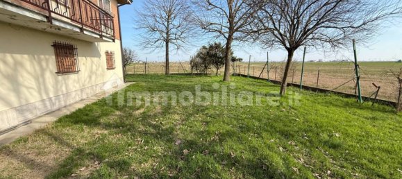 3 Schlafzimmer Villa in Magnacavallo, Italy, Nr. 82562 4