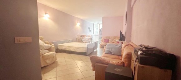 1 Schlafzimmer Wohnung in Carrara, Italy, Nr. 282187 12