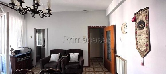 2 Schlafzimmer Wohnung in Carpi, Italy, Nr. 326263 2