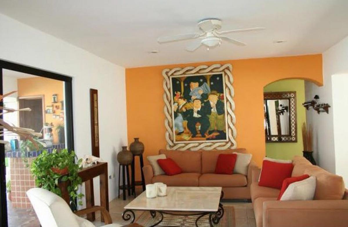 3 bedrooms House in Yucatan, Mexico No. 166403