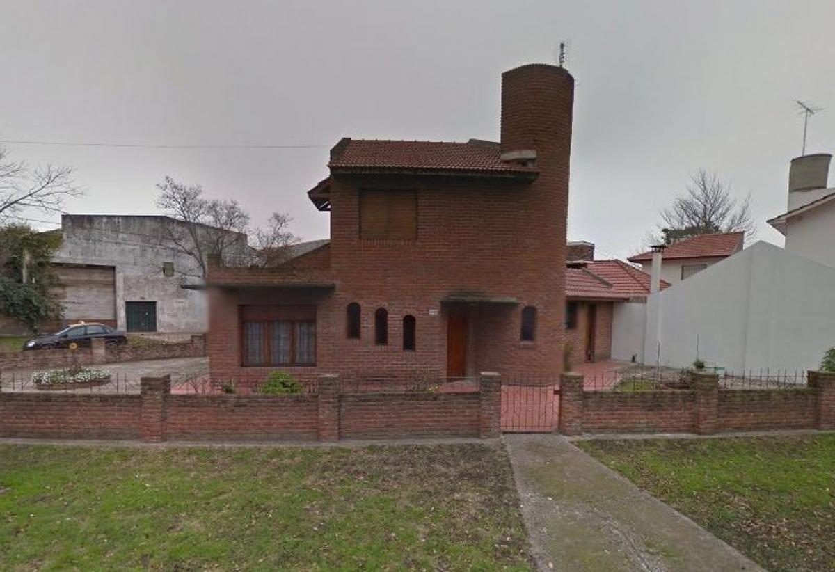 2 bedrooms House in Mar del Plata, Argentina No. 71312