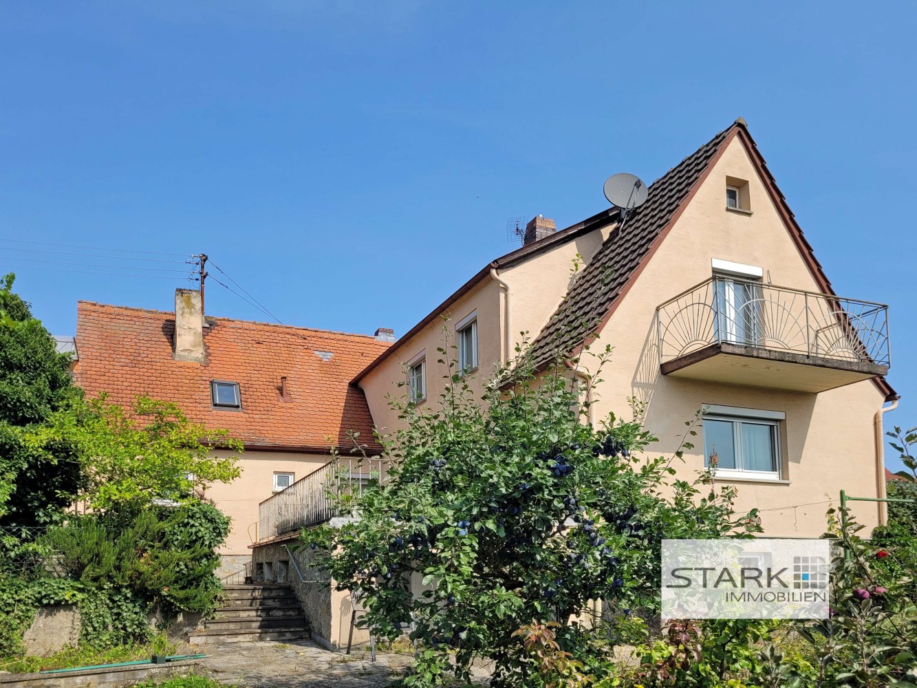 Casa de 7 habitaciónes en Wurzburg, Germany No. 270418