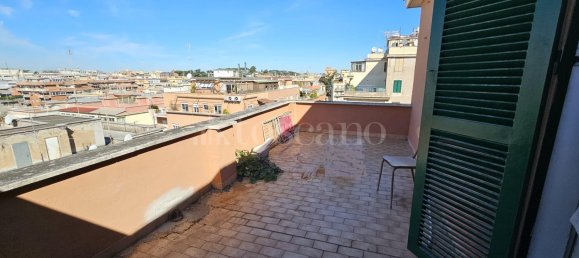 3 rooms Penthouse in Rome, Italy No. 44692 23