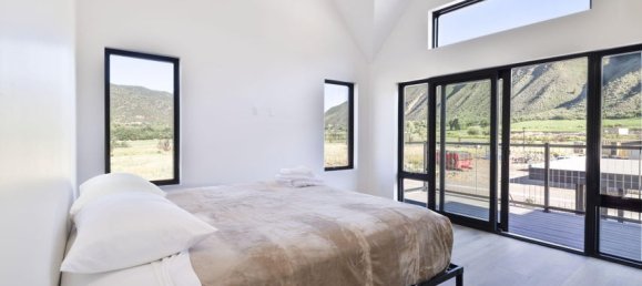 4 bedrooms Commercial property in Basalt, USA No. 85 9