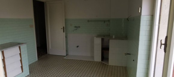 4-Zimmer Wohnung in Milazzo, Italy, Nr. 106001 3