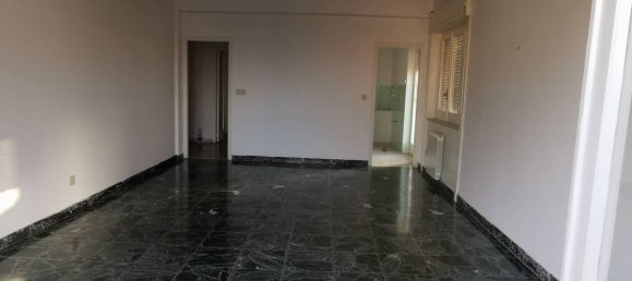4-Zimmer Wohnung in Milazzo, Italy, Nr. 106001 2