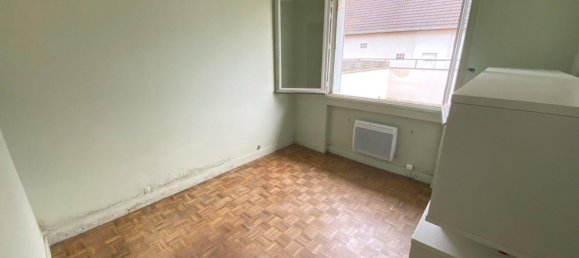 2 bedrooms House in Villiers-en-Biere, France No. 162072 18