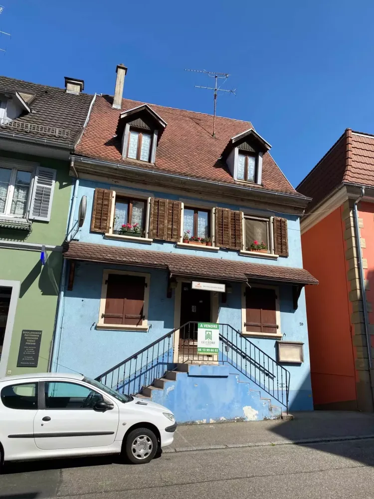 8غرفة عقار تجاري في Altkirch, France رقم 90334