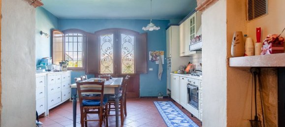 18 rooms House in Lucca, Italy No. 194736 11