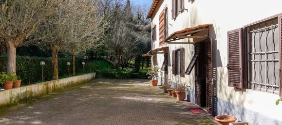 18 rooms House in Lucca, Italy No. 194736 29