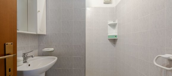 18 rooms House in Lucca, Italy No. 194736 28