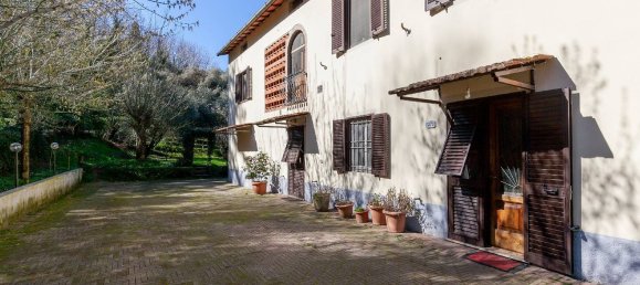 18 rooms House in Lucca, Italy No. 194736 22