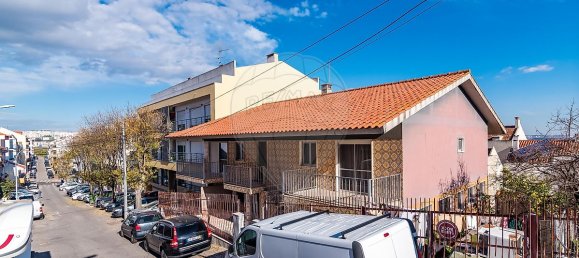 4 غرف نوم منزل في Amadora, Portugal رقم 54855 17