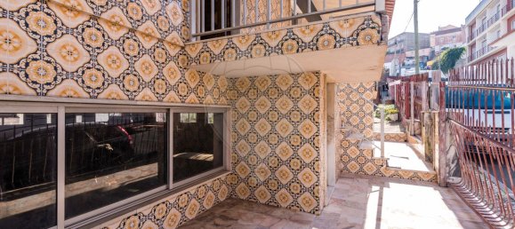 4 غرف نوم منزل في Amadora, Portugal رقم 54855 10