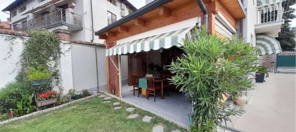 4 rooms House in Cambiano, Italy No. 261467 9