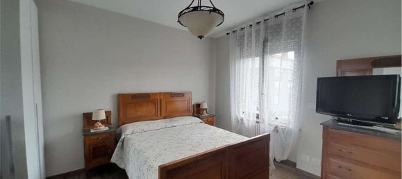 4 rooms House in Cambiano, Italy No. 261467 26